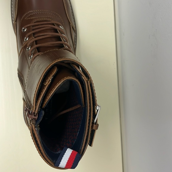 Tommy Hilfiger Sleek Brown Leather Boots Strapped Men’s Size 9 (NWOT) - Picture 5 of 6